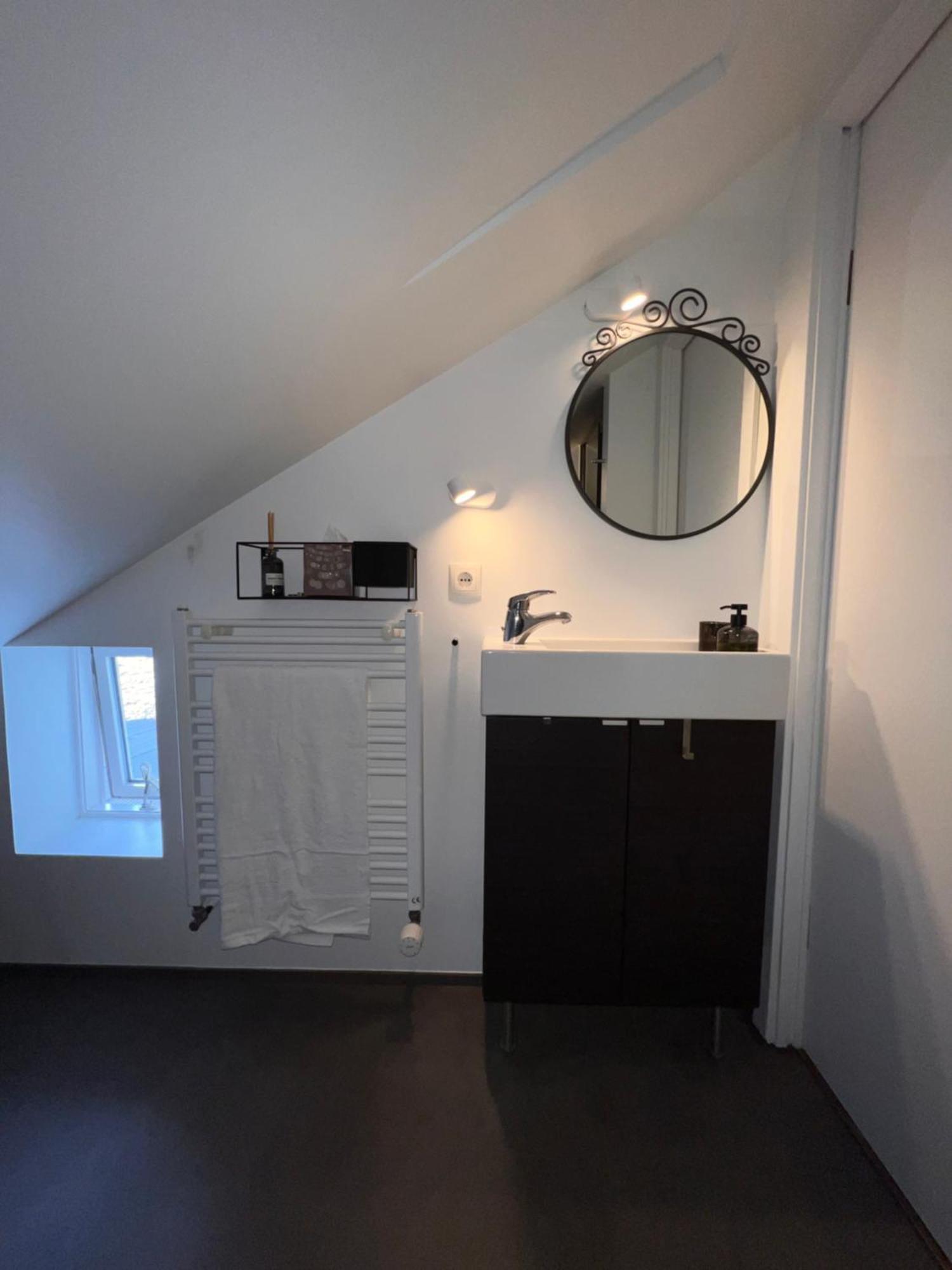 Torg Guest House Akureyri Room photo